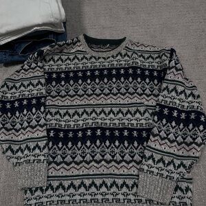Men's Patterned Sweater - Gray and Black